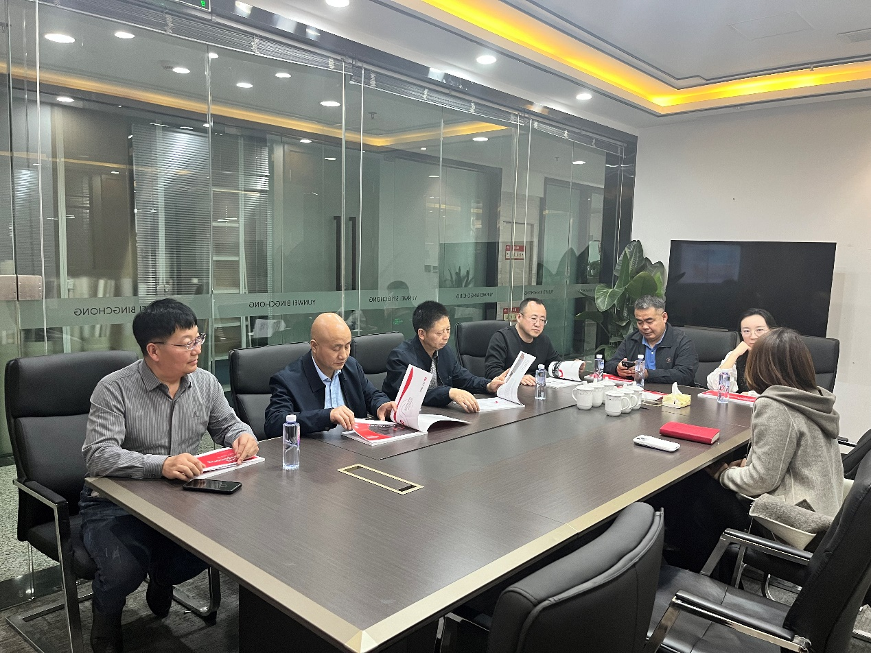 中国智慧工程研究会策划专委会常务副主席王双全一行赴成都文仁文化传媒调研交流